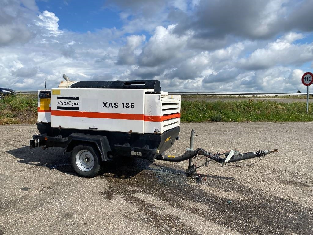 Atlas Copco XAS186DD Euro/Box Certificat CE endommagé - Õhukompressor: pilt 3 Atlas Copco XAS186DD Euro/Box Certificat CE endommagé - Õhukompressor: pilt 3