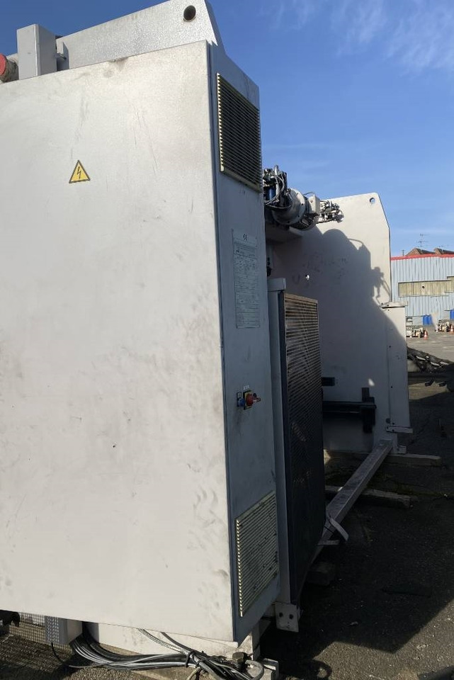 BEYELER Presse/Plieuse PR6 2000KNx4100MM endommagé - Metallitöötlusmasin: pilt 4 BEYELER Presse/Plieuse PR6 2000KNx4100MM endommagé - Metallitöötlusmasin: pilt 4