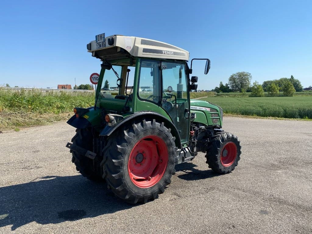 Fendt 209F Vario TMS 1er Main endommagé - Traktor: pilt 4 Fendt 209F Vario TMS 1er Main endommagé - Traktor: pilt 4