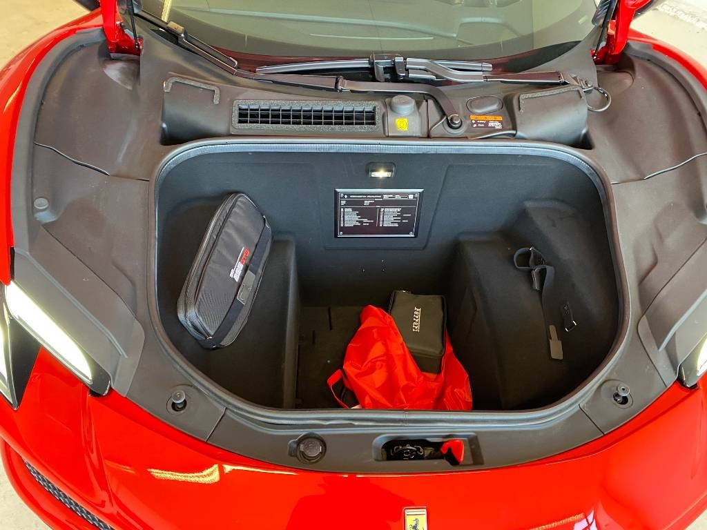 Uus Auto Ferrari 296 GTB Origine Françaises TVA Récupérable neuve: pilt 17