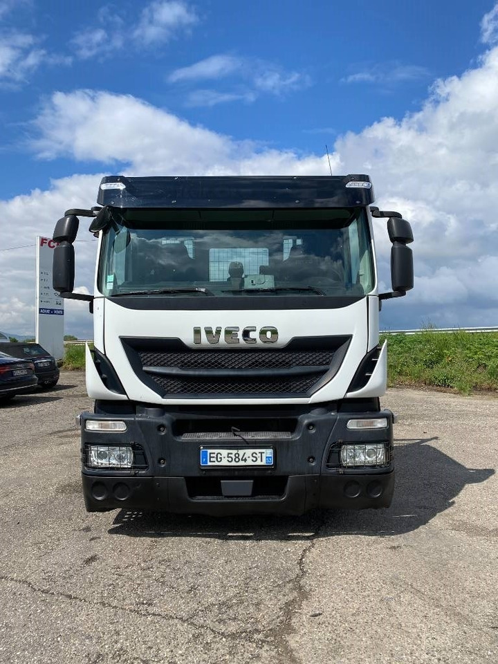 Iveco STRALIS 360 e6 A Réparer - Treilerveoauto: pilt 2 Iveco STRALIS 360 e6 A Réparer - Treilerveoauto: pilt 2