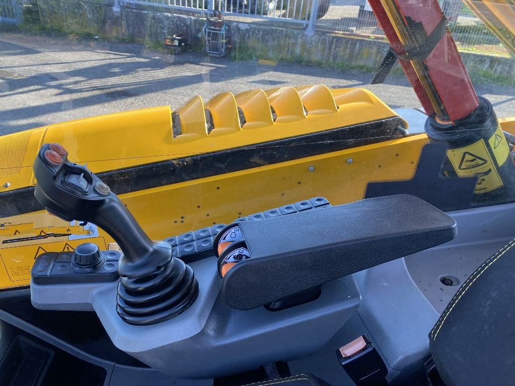 JCB 532-X-70AGX DualTech/Origine Française endommagé - Teleskooprataslaadur: pilt 2 JCB 532-X-70AGX DualTech/Origine Française endommagé - Teleskooprataslaadur: pilt 2