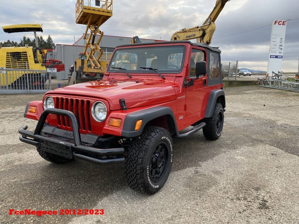 Jeep WRANGLER 2.5i 118 Véhicule d'Origine Française - Maastur: pilt 1 Jeep WRANGLER 2.5i 118 Véhicule d'Origine Française - Maastur: pilt 1