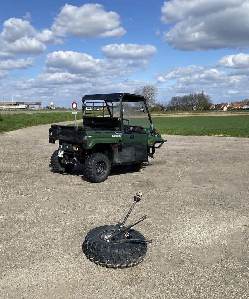 Kawasaki MULE PRO MX - 1er Main endommagé - ATV: pilt 4 Kawasaki MULE PRO MX - 1er Main endommagé - ATV: pilt 4