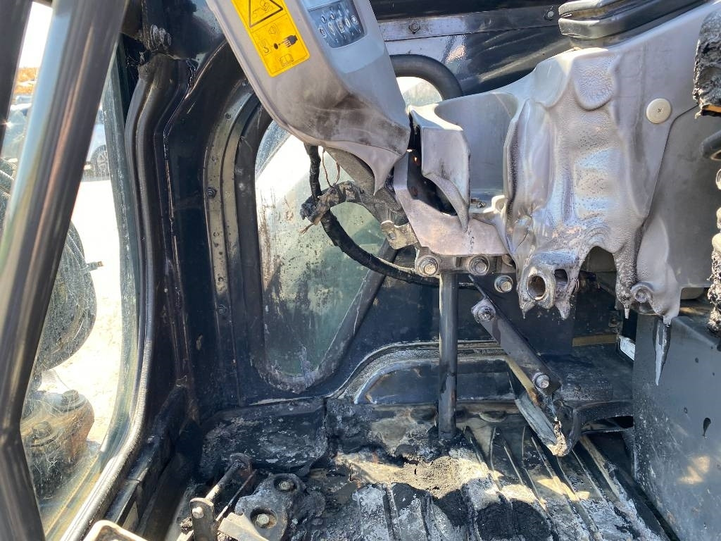 Miniekskavaator Kubota U55-4 1er Main/Certificat CE endommagée: pilt 12