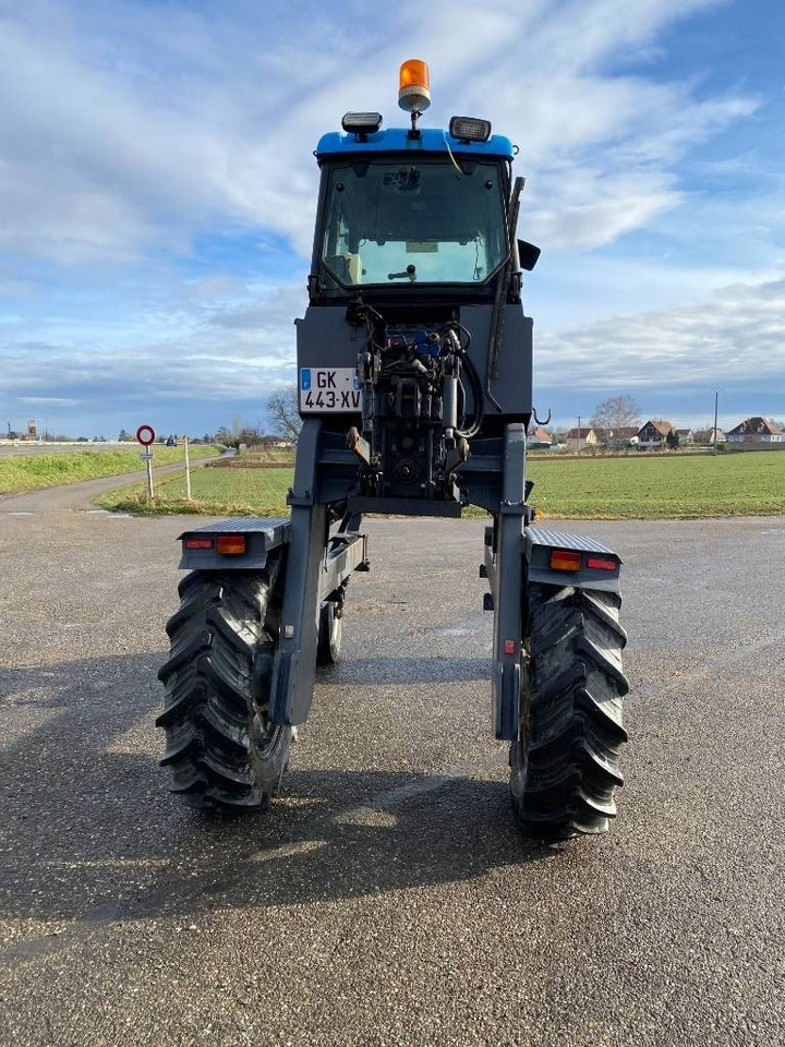 Traktor Landini REX R70V Enjambeur a Grand dégagement endommagé: pilt 5