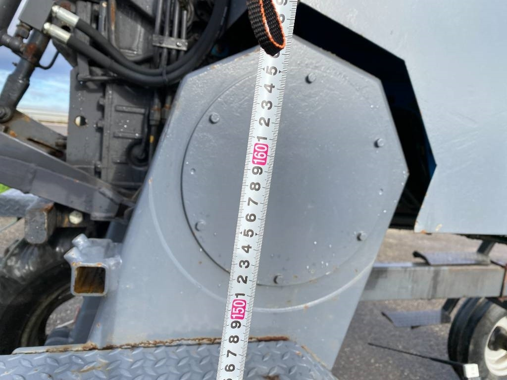 Traktor Landini REX R70V Enjambeur a Grand dégagement endommagé: pilt 15