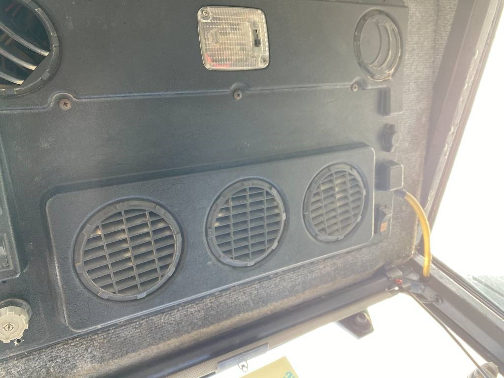 Traktor Landini REX R70V Enjambeur a Grand dégagement endommagé: pilt 31