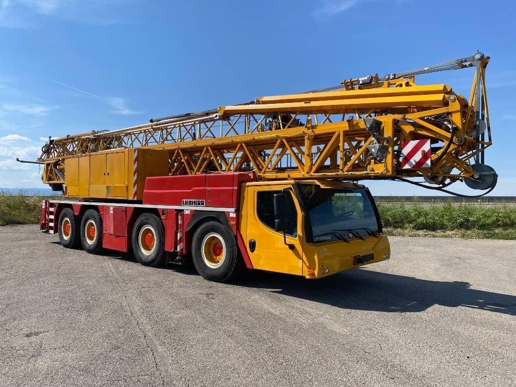 Liebherr MK 88 Certificat CE / 1er Main endommagée - Isepaigalduv kraana: pilt 3 Liebherr MK 88 Certificat CE / 1er Main endommagée - Isepaigalduv kraana: pilt 3