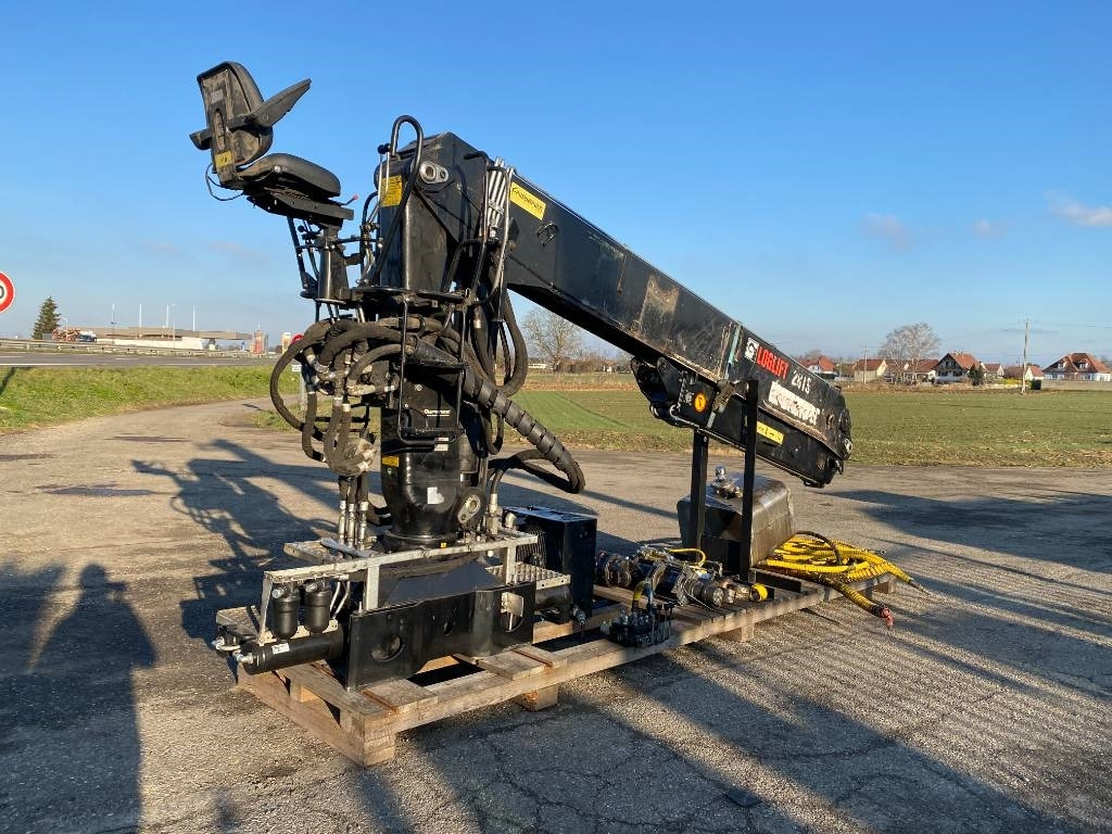 Loglift F281S-86 a réparer - Kraana-manipulaator: pilt 4 Loglift F281S-86 a réparer - Kraana-manipulaator: pilt 4
