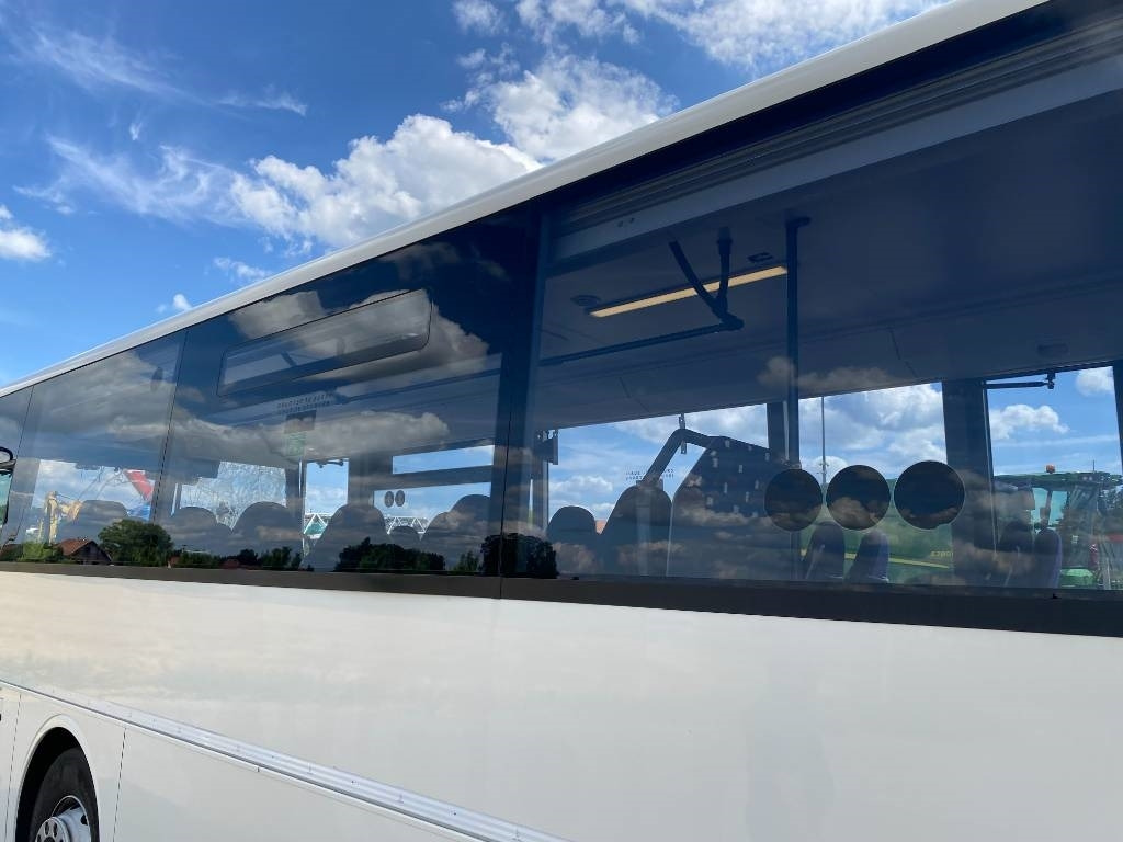 Maakonnaliini buss Mercedes-Benz INTOURO Court 220Kws/Boite Manuelle endommagé: pilt 33