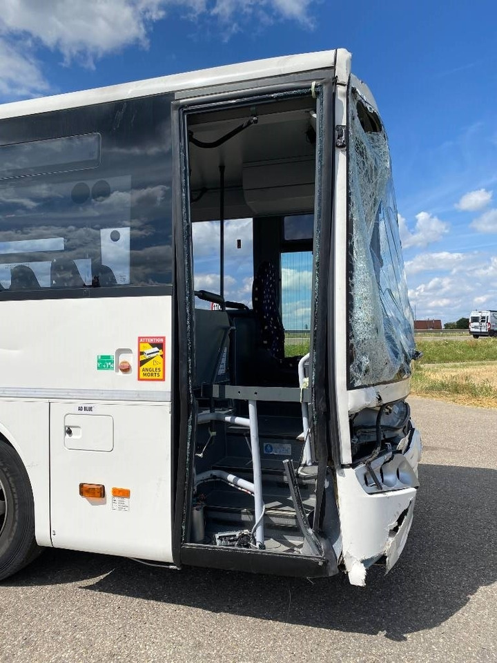 Maakonnaliini buss Mercedes-Benz INTOURO Court 220Kws/Boite Manuelle endommagé: pilt 10