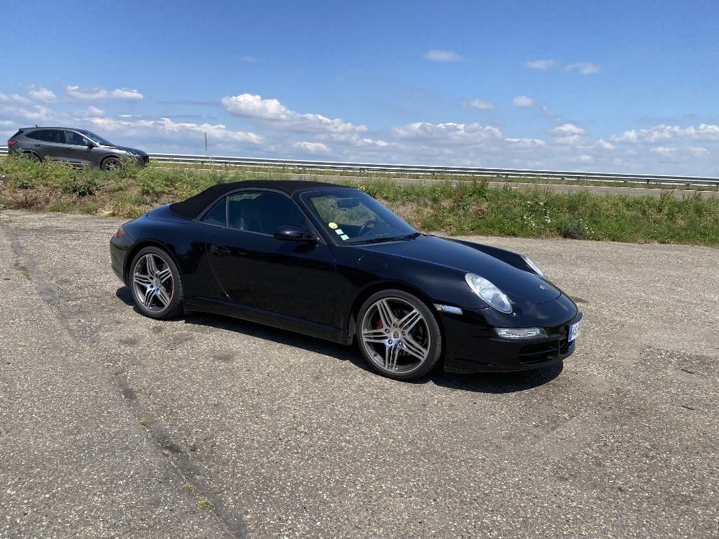Porsche 911 CARRERA 4-3.8i /355 4x4-TipTronic - Auto: pilt 4 Porsche 911 CARRERA 4-3.8i /355 4x4-TipTronic - Auto: pilt 4