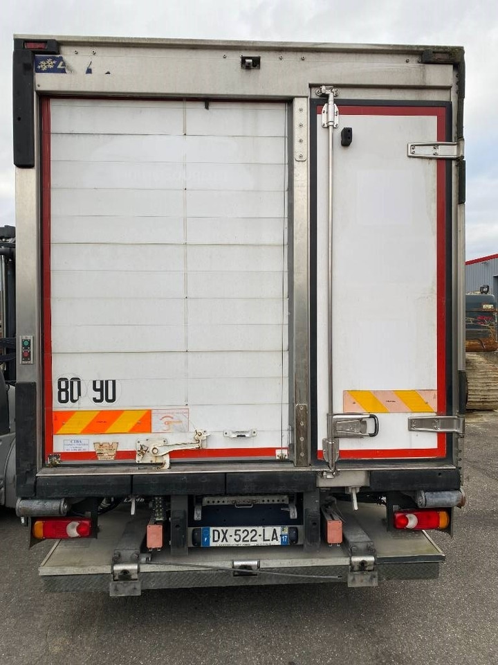 Renault D240 /LAMBERET/CARRIER 1150 *A REPARER* - Külmutiga veoauto: pilt 5 Renault D240 /LAMBERET/CARRIER 1150 *A REPARER* - Külmutiga veoauto: pilt 5