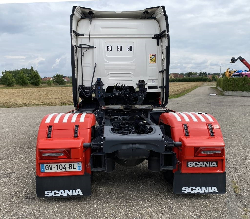 Scania R 460 A4x2NA / RETARDER endommagé - Sadulveok: pilt 5 Scania R 460 A4x2NA / RETARDER endommagé - Sadulveok: pilt 5