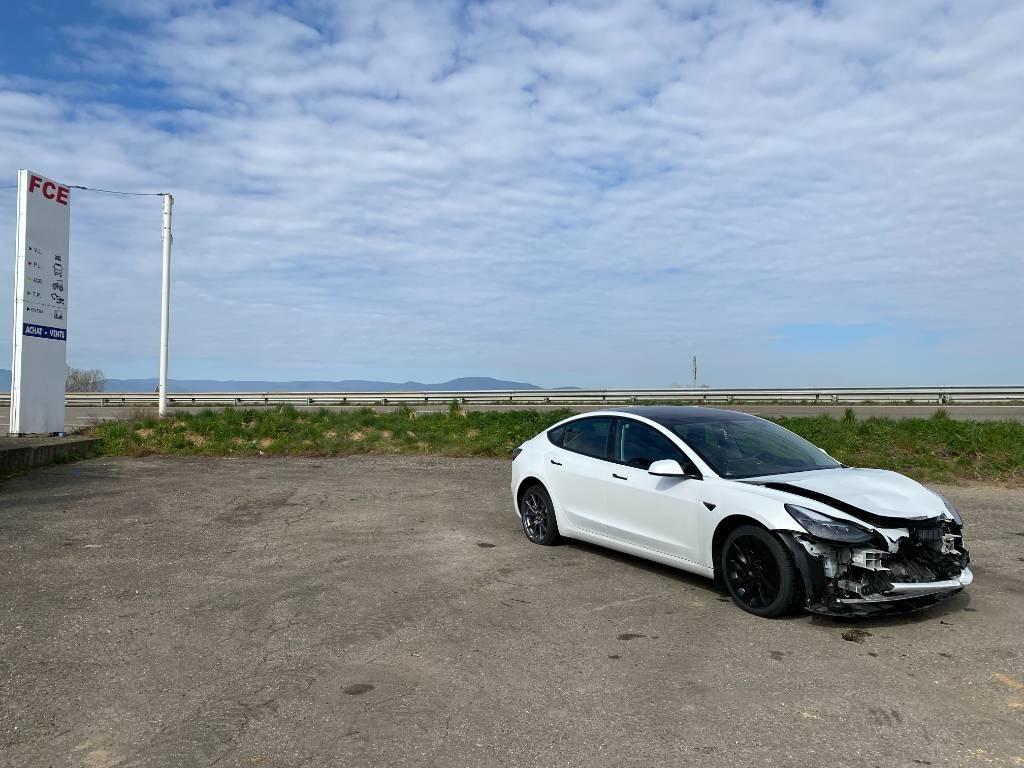 Tesla MODEL 3 - 5YJ3 Rwd Origine Française - Sedaan: pilt 3 Tesla MODEL 3 - 5YJ3 Rwd Origine Française - Sedaan: pilt 3
