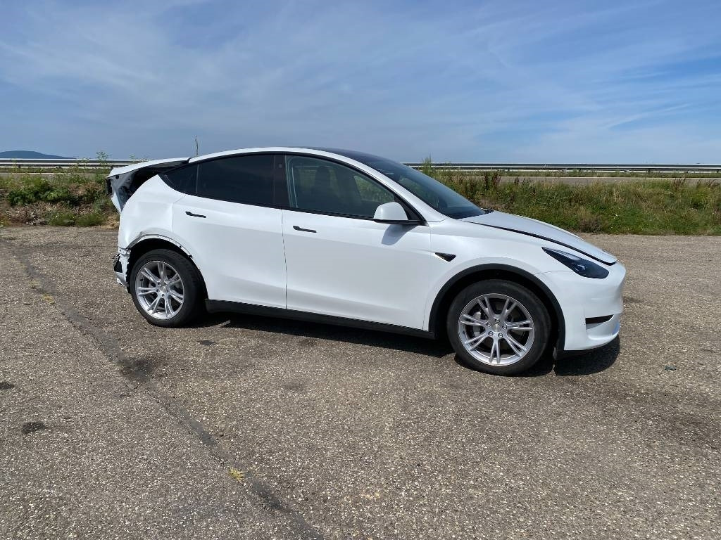 Tesla Model Y RWD / Origine Française endommagée - Auto: pilt 3 Tesla Model Y RWD / Origine Française endommagée - Auto: pilt 3