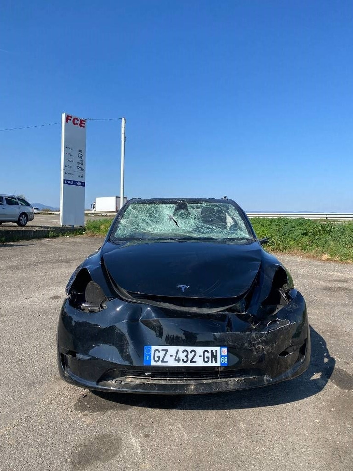 Tesla Model Y RWD/Origine Française endommagée - Auto: pilt 2 Tesla Model Y RWD/Origine Française endommagée - Auto: pilt 2