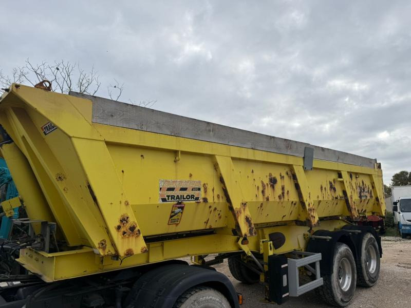 FRUEHAUF TRAILOR BENNE TP ACIER 3 ESSIEUX - Kallur-poolhaagis: pilt 3 FRUEHAUF TRAILOR BENNE TP ACIER 3 ESSIEUX - Kallur-poolhaagis: pilt 3