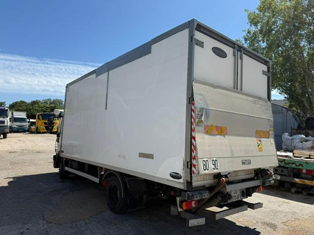 Iveco 120E22 EEV - Külmutiga veoauto: pilt 5 Iveco 120E22 EEV - Külmutiga veoauto: pilt 5