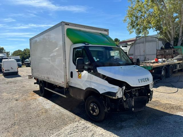 Iveco 70C180 CAISSE HAYON - Tarbesõiduk furgoon: pilt 3 Iveco 70C180 CAISSE HAYON - Tarbesõiduk furgoon: pilt 3