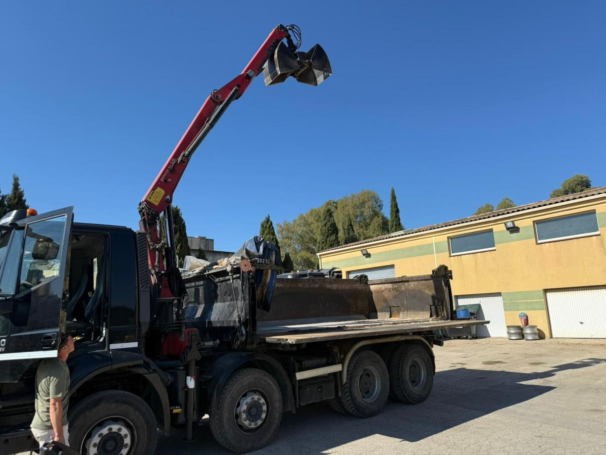 Iveco TRAKKER 410 EEV BI-BENNE GRUE MARREL 8X4 - Kallurauto: pilt 5 Iveco TRAKKER 410 EEV BI-BENNE GRUE MARREL 8X4 - Kallurauto: pilt 5