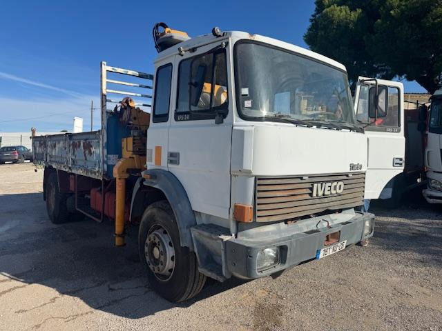 Iveco UNIC 175-24 BENNE GRUE - Kallurauto, Kraanaga veoauto: pilt 3 Iveco UNIC 175-24 BENNE GRUE - Kallurauto, Kraanaga veoauto: pilt 3