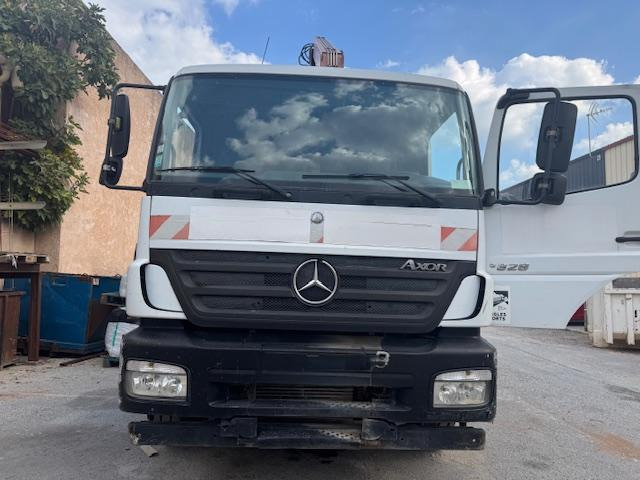 Mercedes AXOR 1828 BENNE GRUE FASSI - Kallurauto, Kraanaga veoauto: pilt 4 Mercedes AXOR 1828 BENNE GRUE FASSI - Kallurauto, Kraanaga veoauto: pilt 4