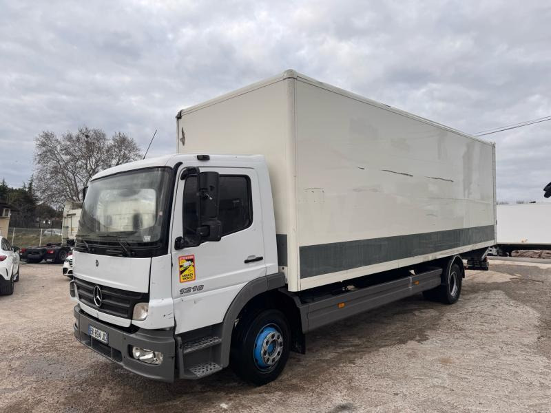 Mercedes Atego 1218 - Kasti veoauto: pilt 2 Mercedes Atego 1218 - Kasti veoauto: pilt 2