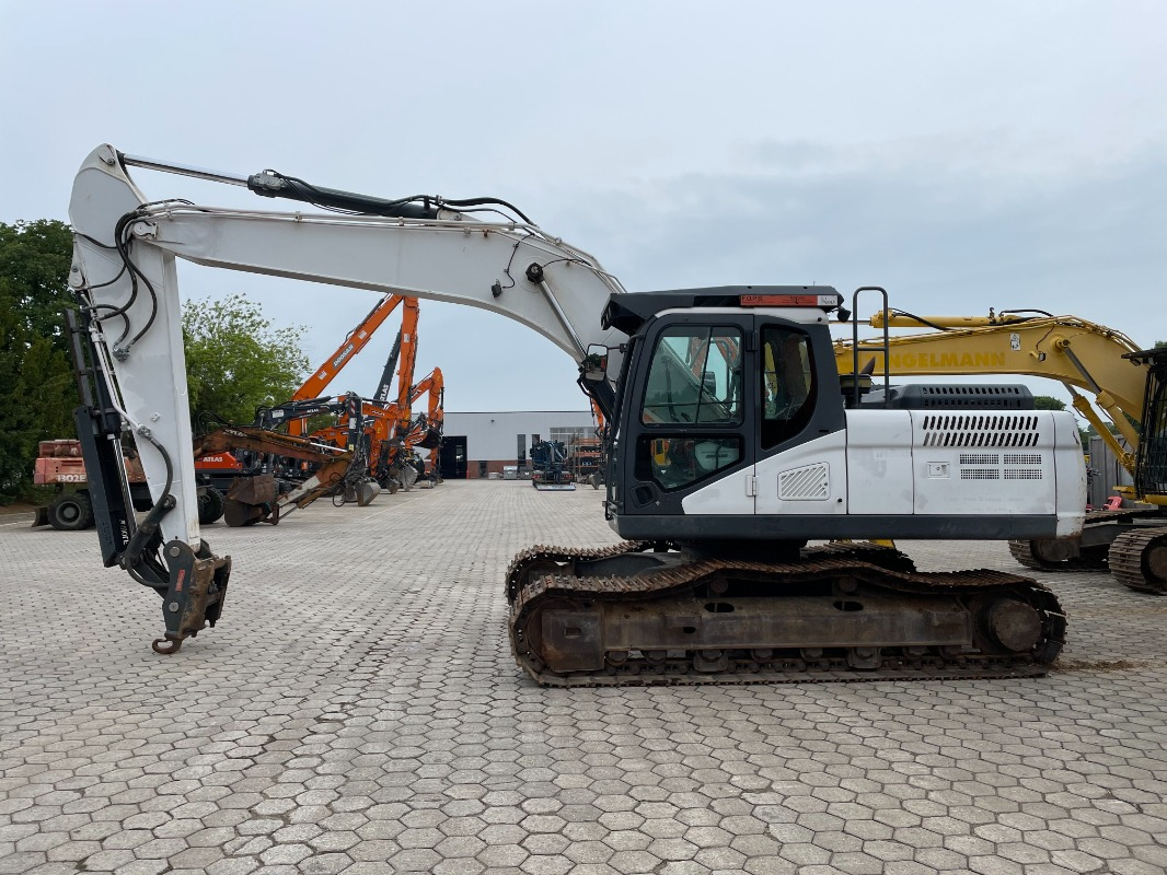 Doosan DX225LC-5 - Lintekskavaator: pilt 2 Doosan DX225LC-5 - Lintekskavaator: pilt 2