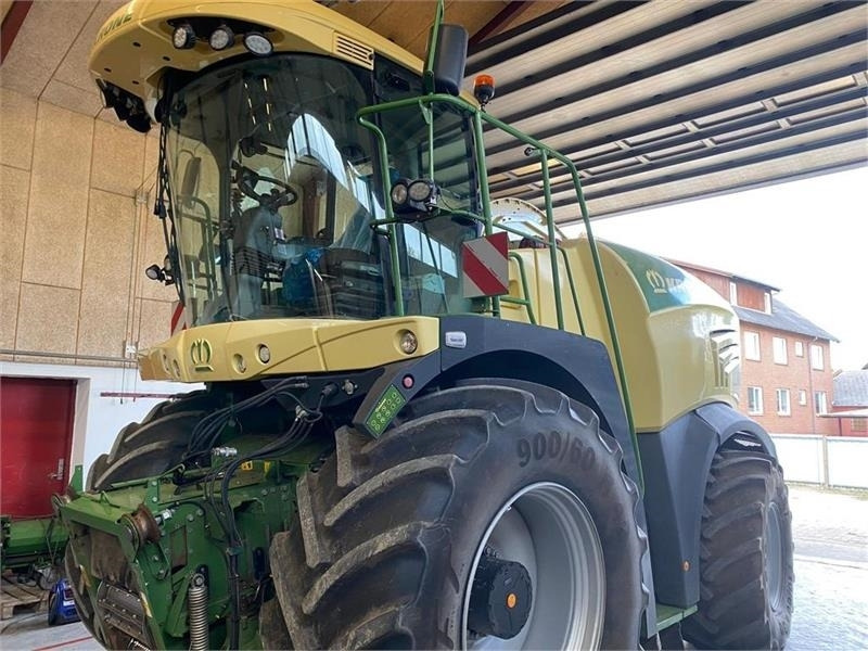 Krone Big X 630 - Koristusmasin: pilt 1 Krone Big X 630 - Koristusmasin: pilt 1