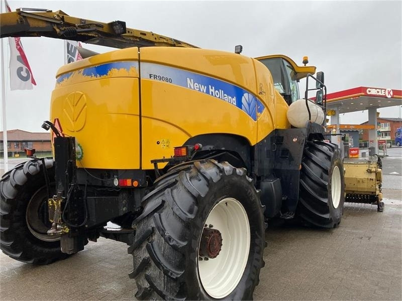 New Holland FR9080 med pick-up - Koristusmasin: pilt 4 New Holland FR9080 med pick-up - Koristusmasin: pilt 4