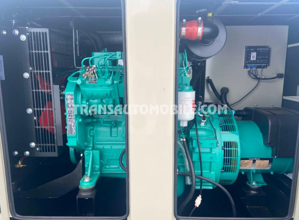 Cummins 28kVA 5.2L DIESEL - EXPORT OUT EU - Generaatorikomplekt: pilt 4 Cummins 28kVA 5.2L DIESEL - EXPORT OUT EU - Generaatorikomplekt: pilt 4