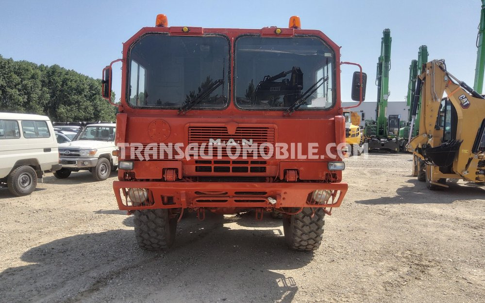 Man KAT 1 8x8 12.7L TURBO DIESEL GRUE 7 tonnes ATLAS KM4300 M5 + CITERNE CARBURANT mobile 3.500 litres - EXPORT OUT EU liising Man KAT 1 8x8 12.7L TURBO DIESEL GRUE 7 tonnes ATLAS KM4300 M5 + CITERNE CARBURANT mobile 3.500 litres - EXPORT OUT EU: pilt 8