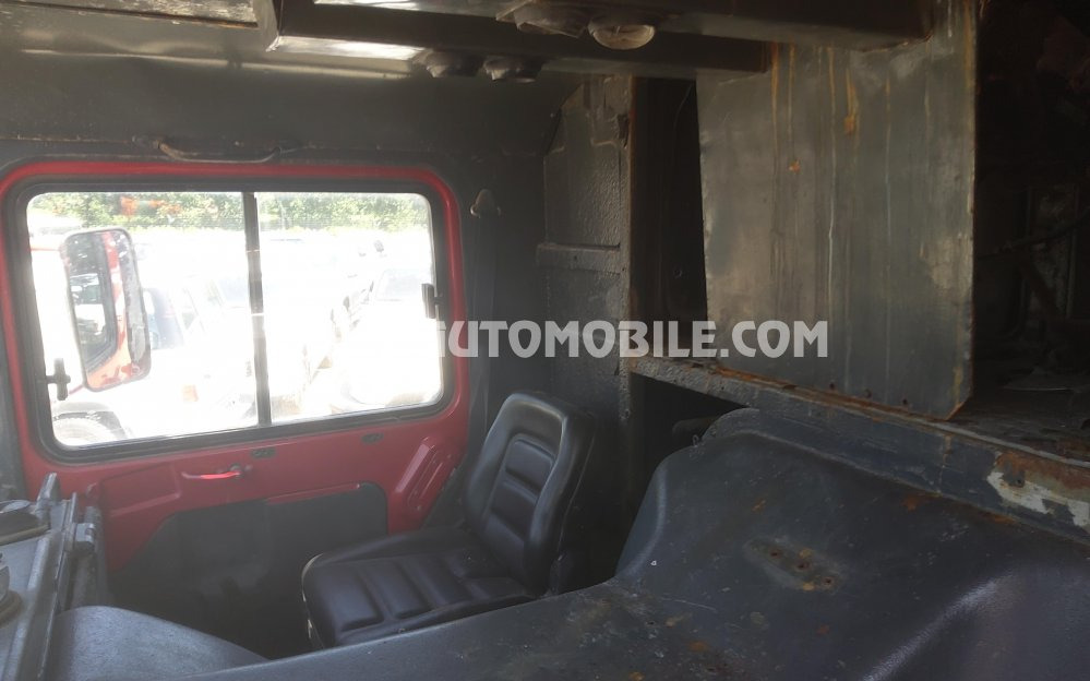 Man KAT 1 8x8 12.7L TURBO DIESEL GRUE 7 tonnes ATLAS KM4300 M5 + CITERNE CARBURANT mobile 3.500 litres - EXPORT OUT EU liising Man KAT 1 8x8 12.7L TURBO DIESEL GRUE 7 tonnes ATLAS KM4300 M5 + CITERNE CARBURANT mobile 3.500 litres - EXPORT OUT EU: pilt 10