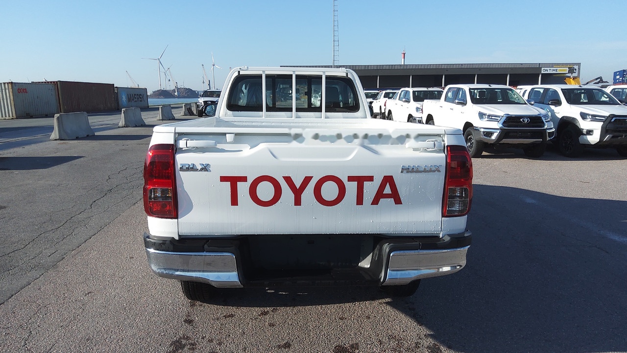 Toyota Hilux / Revo Pick-up single Cab pack security 2.4L Turbo Diesel Manual - Pikap: pilt 4 Toyota Hilux / Revo Pick-up single Cab pack security 2.4L Turbo Diesel Manual - Pikap: pilt 4