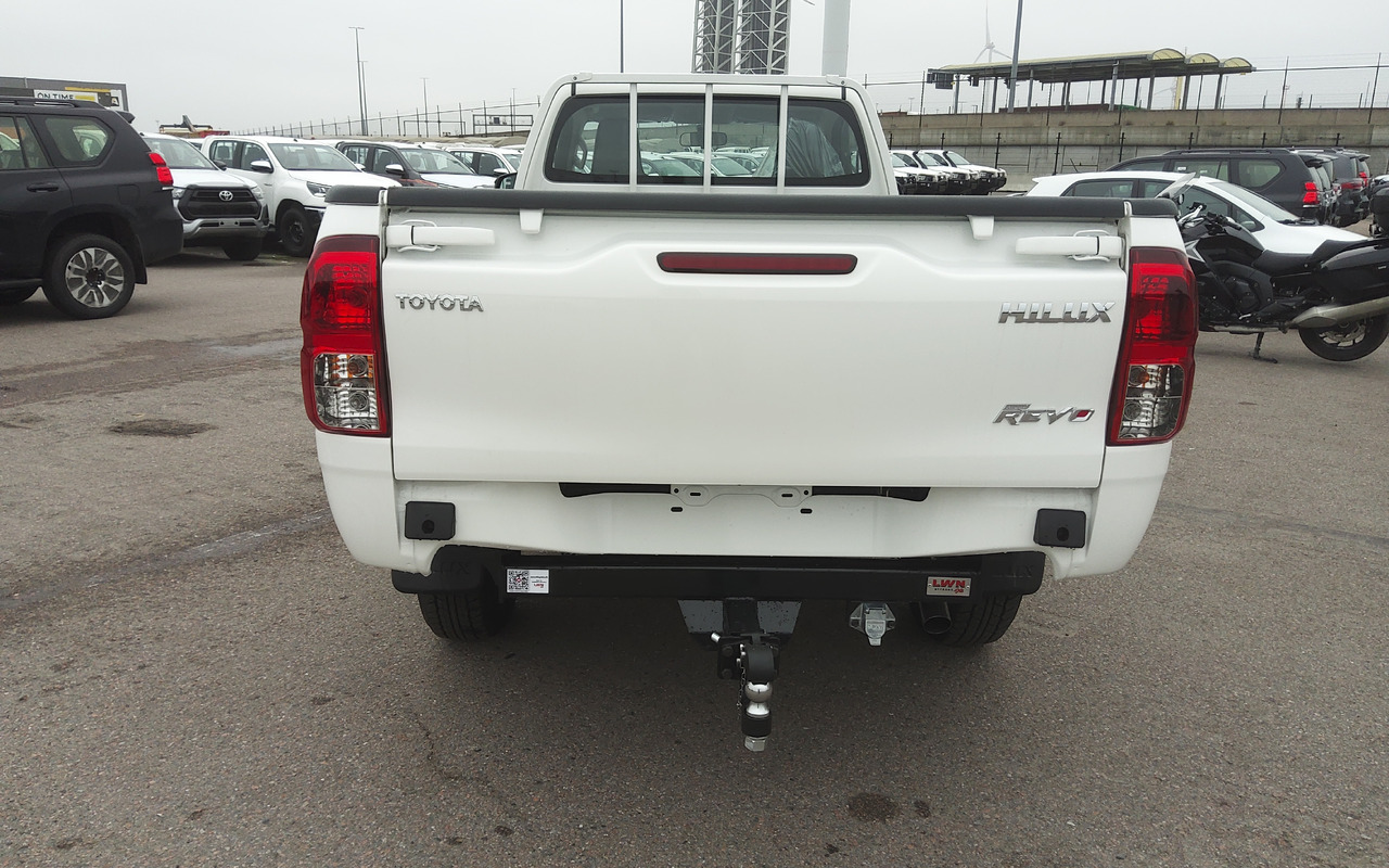 Toyota Hilux / Revo RHD Pick-up single Cab 2.8L Diesel Manual - Pikap: pilt 5 Toyota Hilux / Revo RHD Pick-up single Cab 2.8L Diesel Manual - Pikap: pilt 5