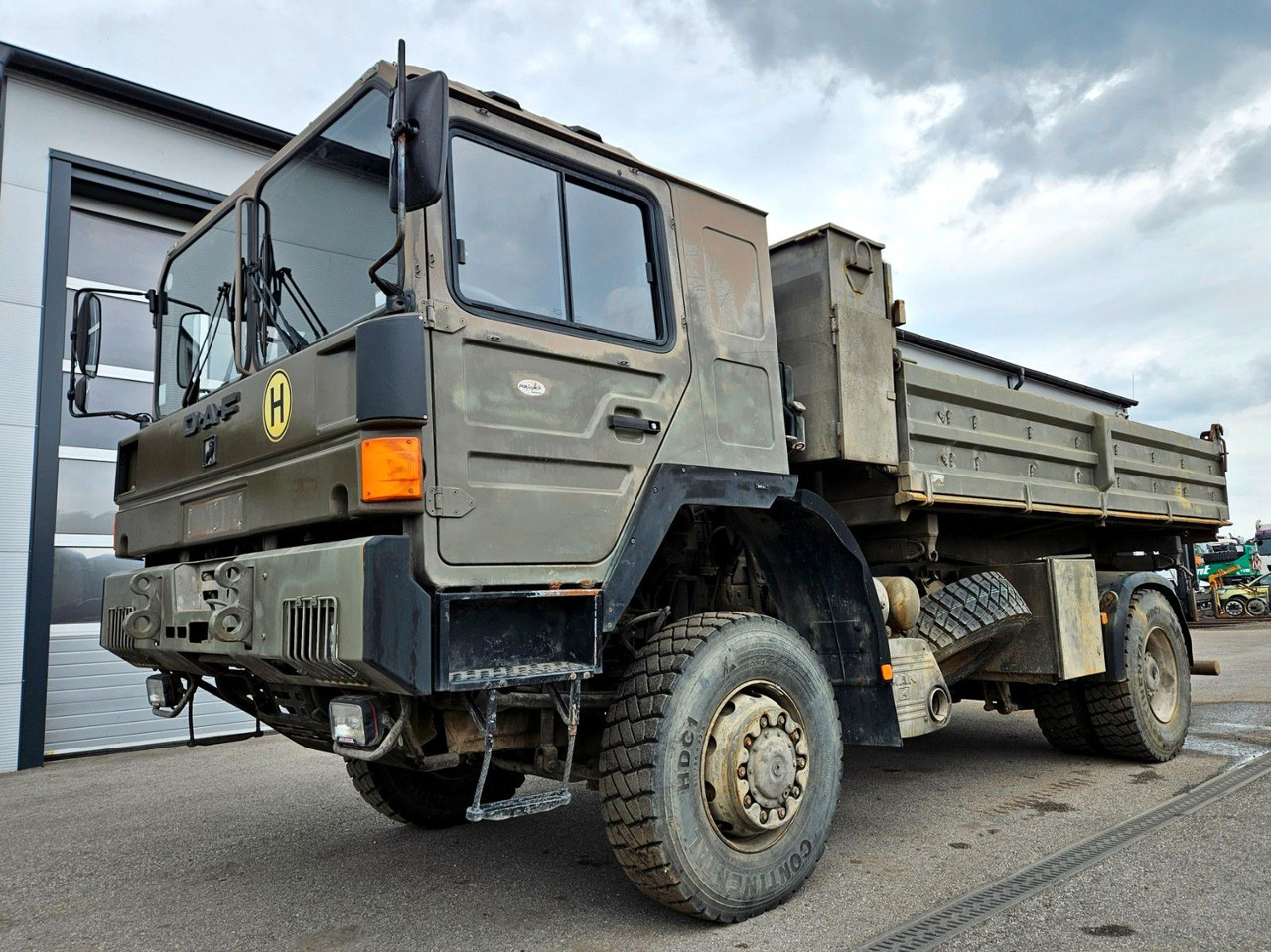 MAN 19.403 FALX 4x4 Meiller Kipper Intarder X65 HX60 - Kallurauto: pilt 1 MAN 19.403 FALX 4x4 Meiller Kipper Intarder X65 HX60 - Kallurauto: pilt 1