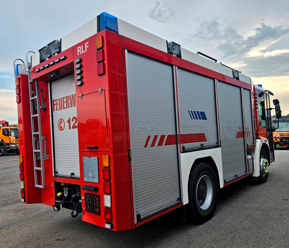 Mercedes-Benz 1829 Feuerwehr Ziegler RLF 2000/300 TLF Winde - Tuletõrjeauto: pilt 4 Mercedes-Benz 1829 Feuerwehr Ziegler RLF 2000/300 TLF Winde - Tuletõrjeauto: pilt 4