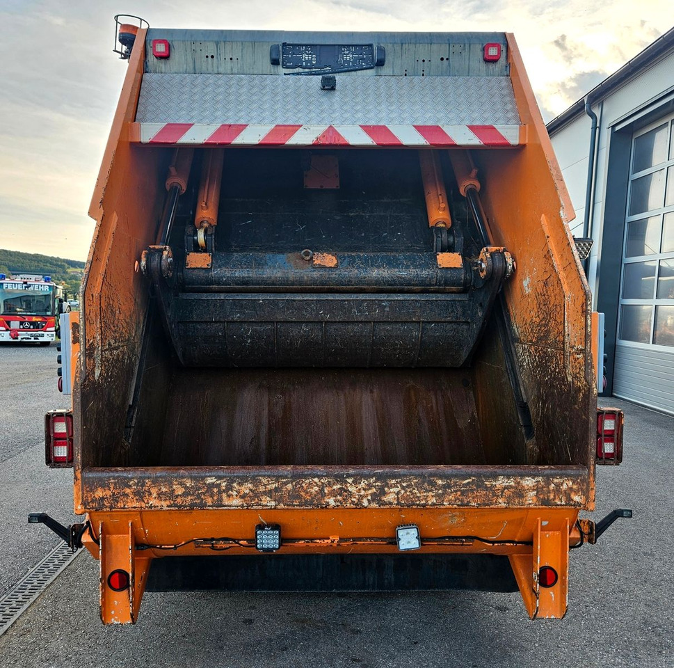 Mercedes-Benz Econic 2630 ZOELLER Magnum X1 Variopress Euro6 - Prügiauto: pilt 4 Mercedes-Benz Econic 2630 ZOELLER Magnum X1 Variopress Euro6 - Prügiauto: pilt 4