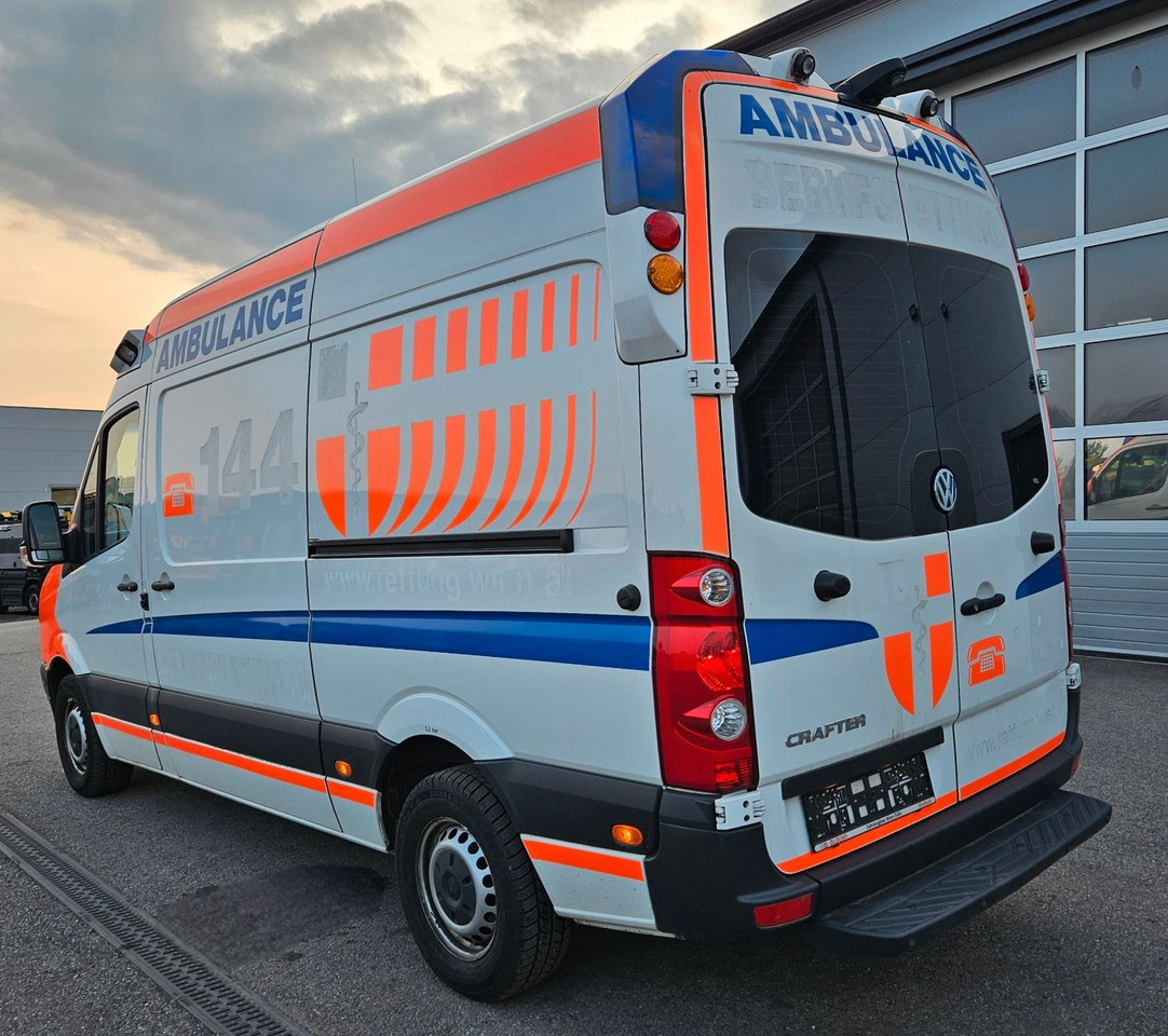 Volkswagen CRAFTER TDI Ambulance RTW L2H2 DLOUHY - Kiirabiauto: pilt 3 Volkswagen CRAFTER TDI Ambulance RTW L2H2 DLOUHY - Kiirabiauto: pilt 3