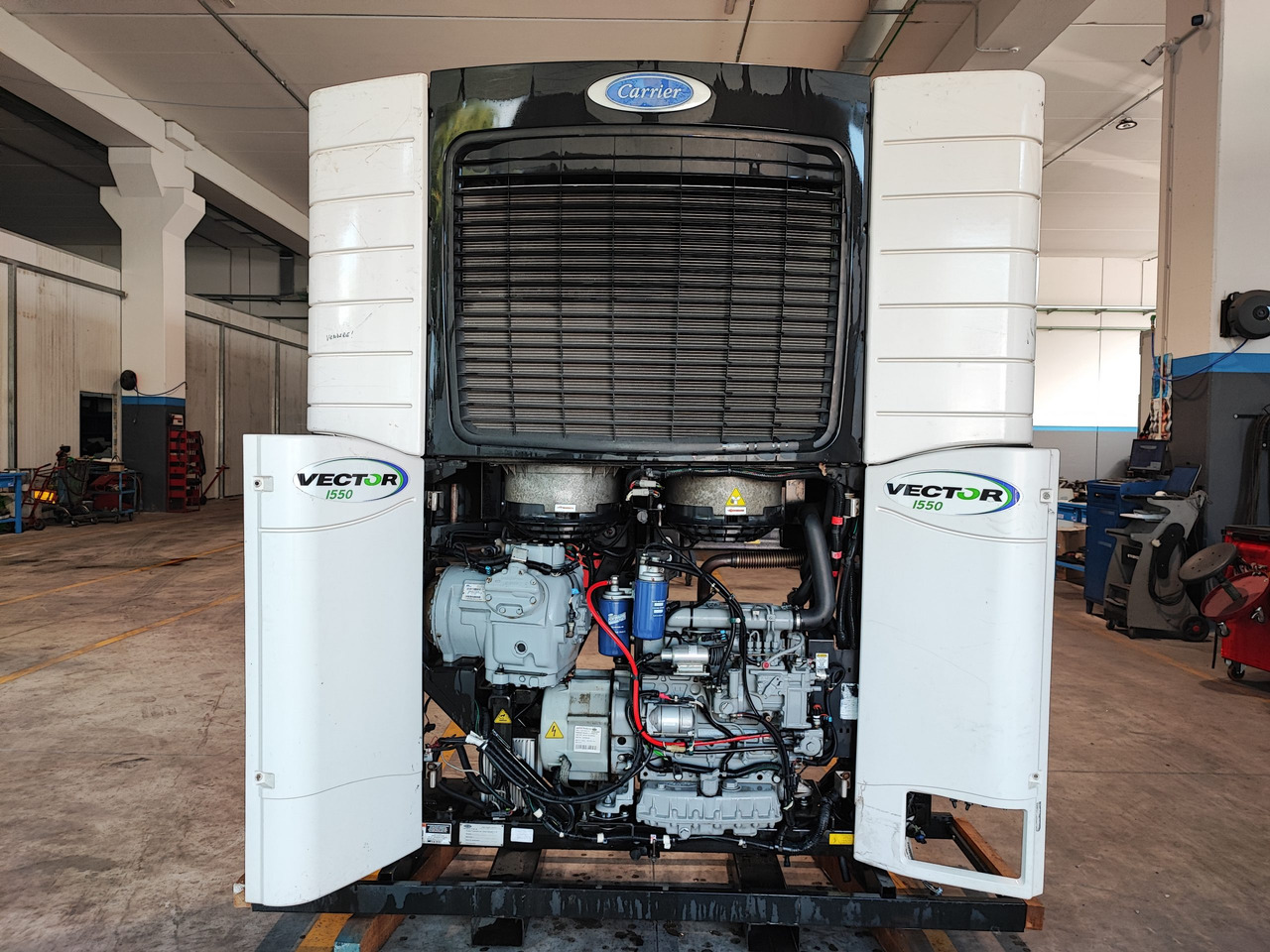 Motore Frigo Carrier Vector 1550 - Külmutusseade: pilt 1 Motore Frigo Carrier Vector 1550 - Külmutusseade: pilt 1