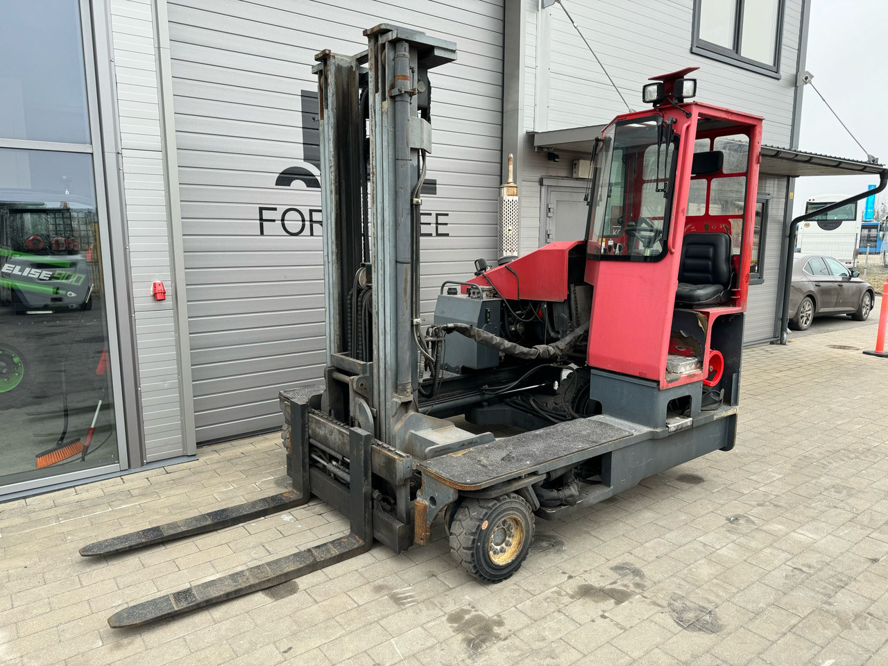 Combilift C4000 - Küljelaadur: pilt 2 Combilift C4000 - Küljelaadur: pilt 2