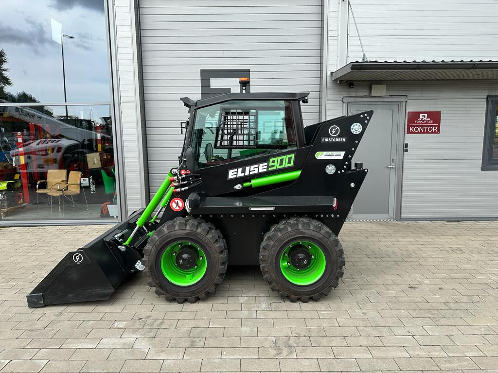 Firstgreen Elise 900 - Kompaktlaadur: pilt 3 Firstgreen Elise 900 - Kompaktlaadur: pilt 3