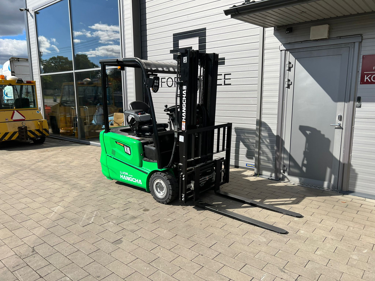 HC A CPDS16-AD6-I - Elektritõstuk: pilt 3 HC A CPDS16-AD6-I - Elektritõstuk: pilt 3