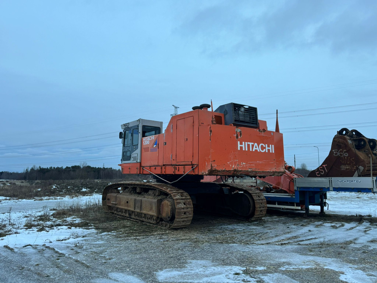 Hitachi EX1200-5D - Lintekskavaator: pilt 4 Hitachi EX1200-5D - Lintekskavaator: pilt 4