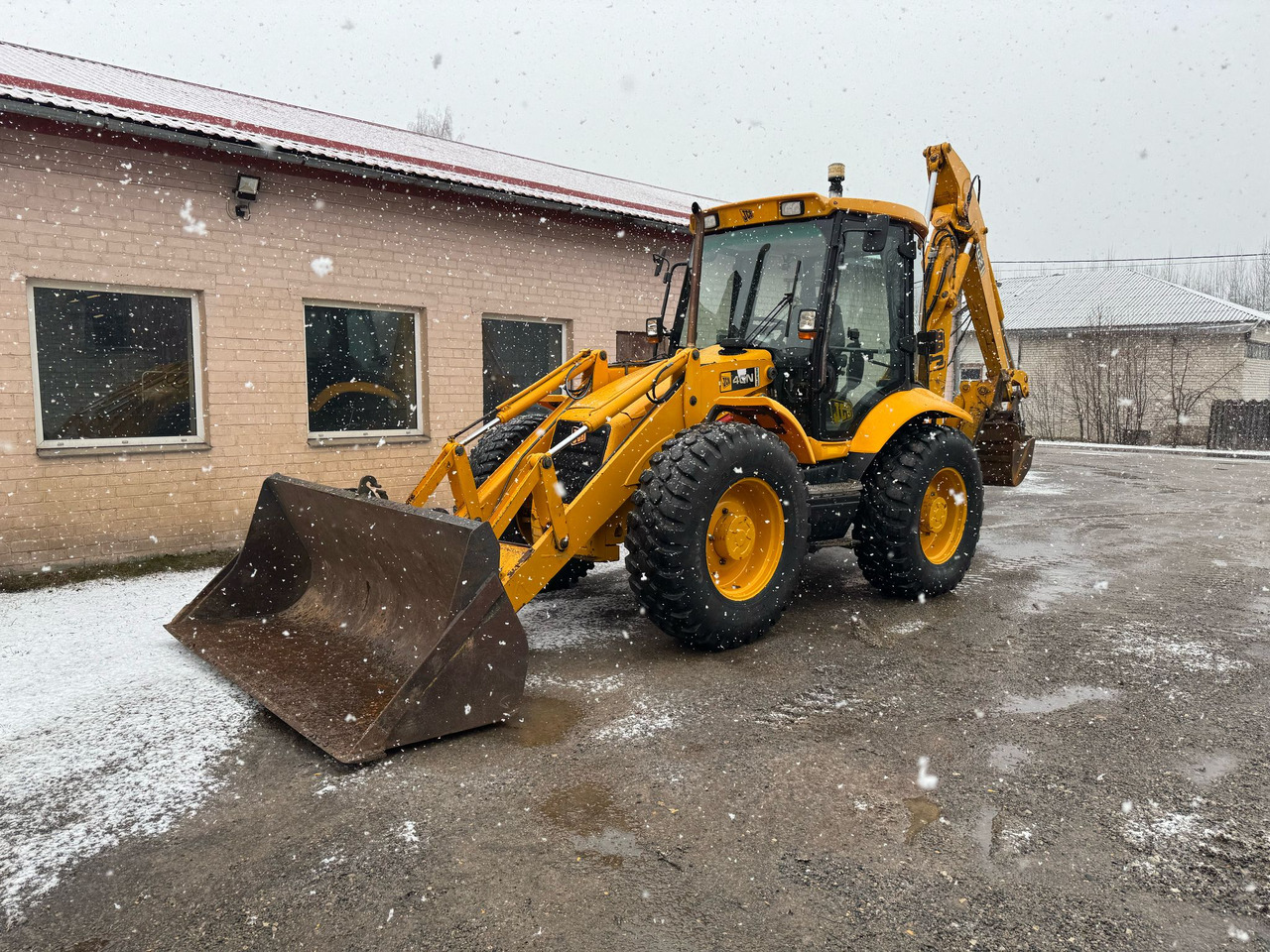 JCB 4CN - Ekskavaator-laadur: pilt 1 JCB 4CN - Ekskavaator-laadur: pilt 1