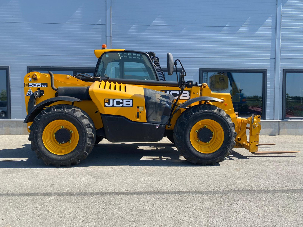 JCB 535-95 - Teleskooplaadur: pilt 2 JCB 535-95 - Teleskooplaadur: pilt 2