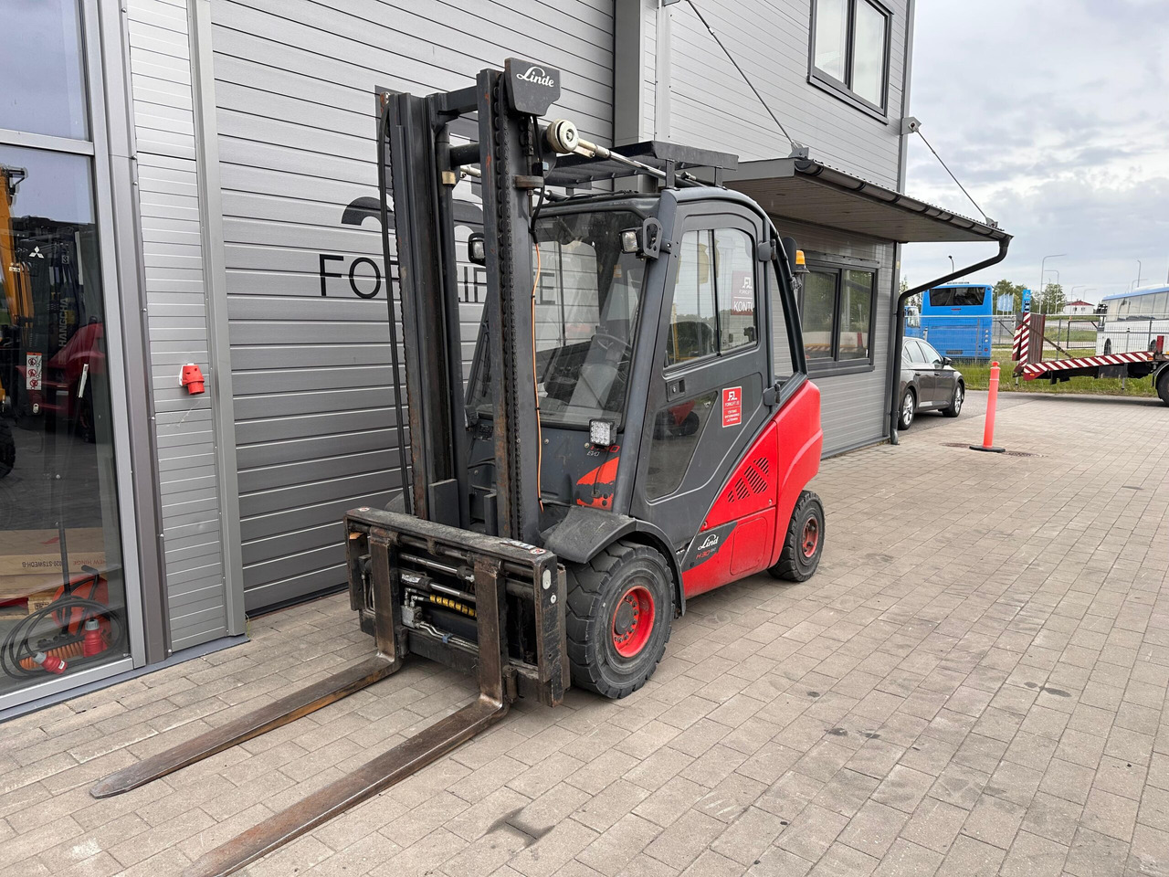 Linde H30D-02 - Diiseltõstuk: pilt 1 Linde H30D-02 - Diiseltõstuk: pilt 1