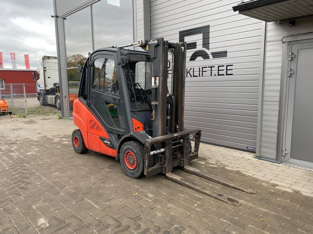 Linde H35D - Diiseltõstuk: pilt 2 Linde H35D - Diiseltõstuk: pilt 2